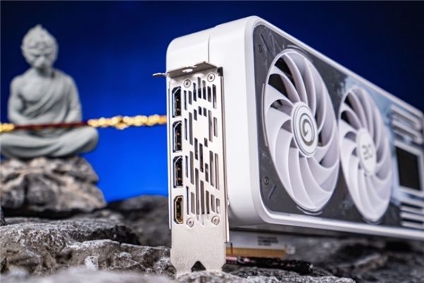 《黑神话：悟空》不欺天命！影驰 GeForce RTX 4070 Ti SUPER 特别纪念版登场！